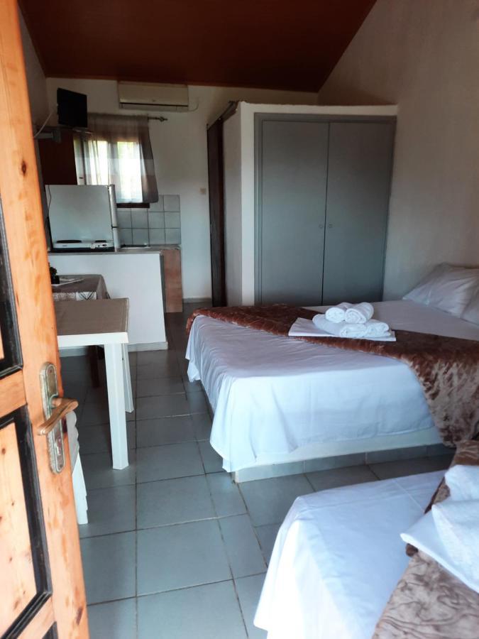 Bungalows Anestis Τορώνη Εξωτερικό φωτογραφία