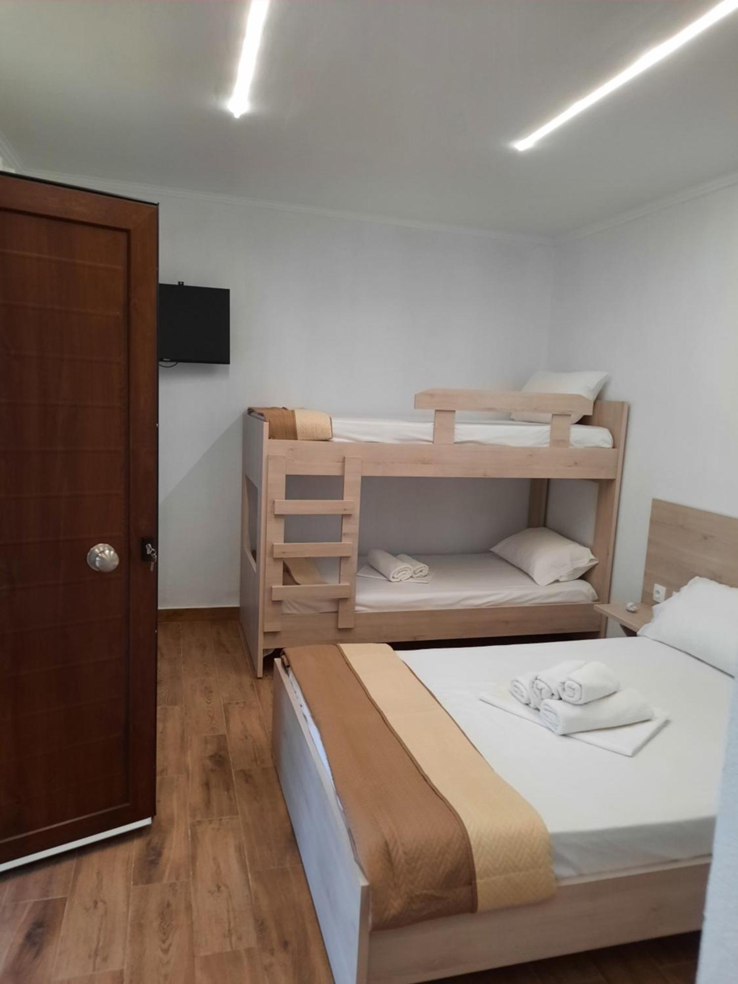 Bungalows Anestis Τορώνη Εξωτερικό φωτογραφία